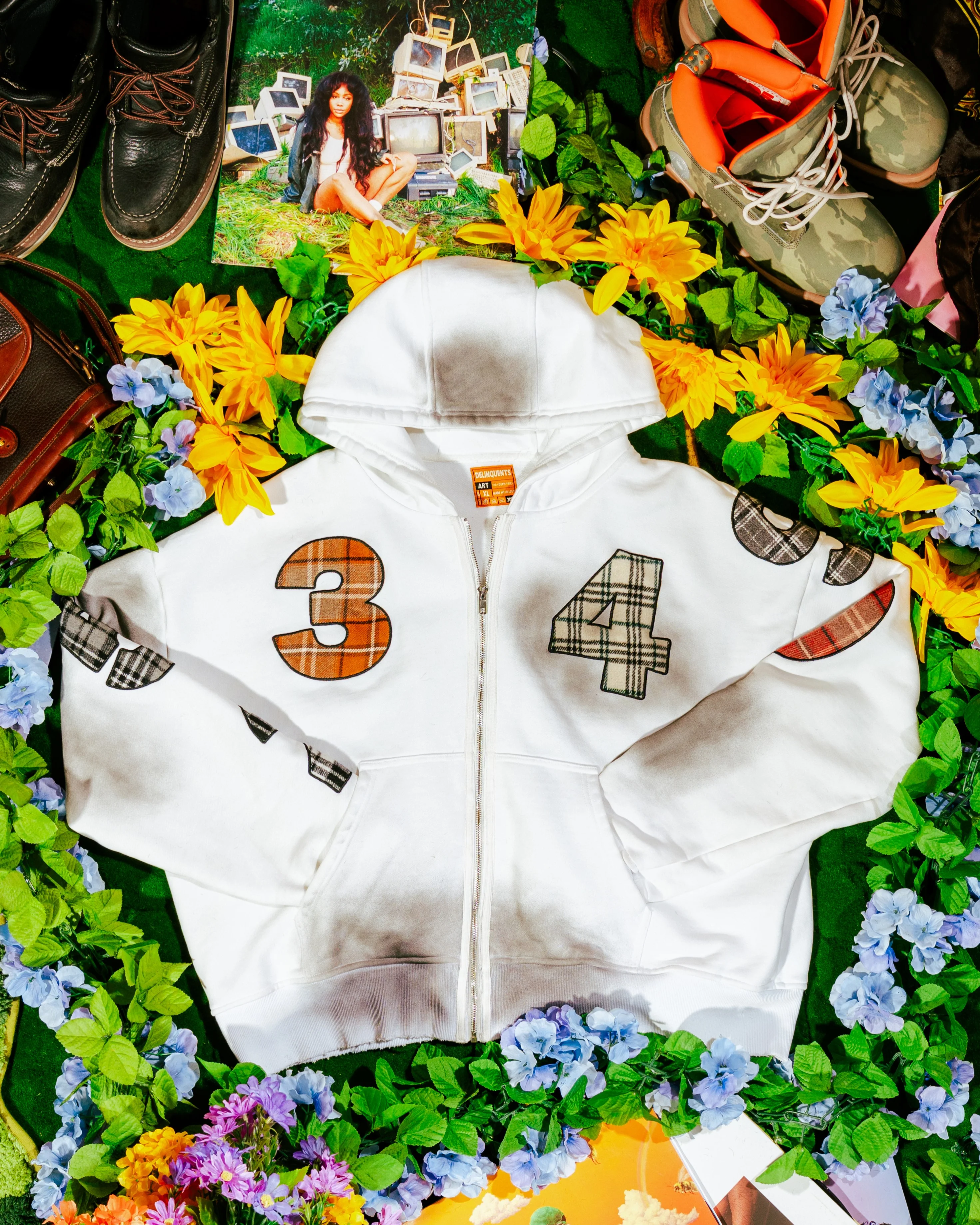 Numeros Zip up (White) - Image 4